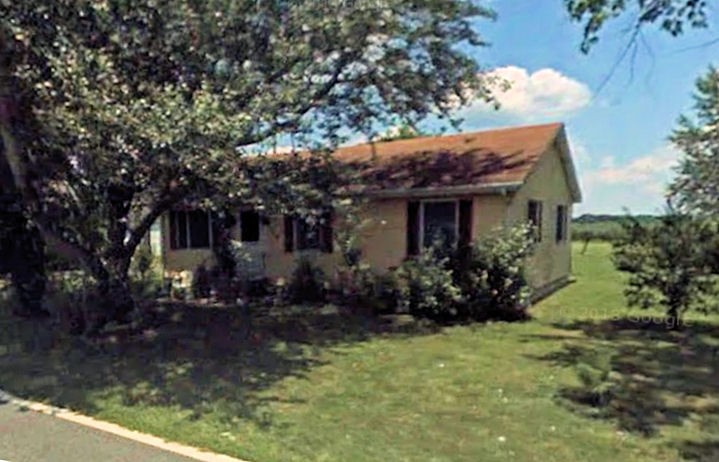 JUST BOOKED!! ABSLOUTE REAL ESTATE AUCTION Selling for the Estate of Anna Mae Mills May 15th, 2014 at 4:31 PM 5713 George Island Landing Road, Stockton, MD
