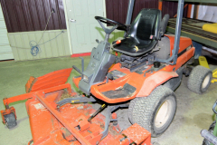 1-30-15-Kubota-F2560-Front-Mount-Mower