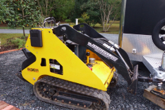2-20-15-Boxer-Model-532dx-Mini-Ride-on-Diesel-Track-Loader