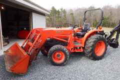 2-25-17-Kubota-2004-L3130-Diesel-tractor-With-Bucket-Backhoe