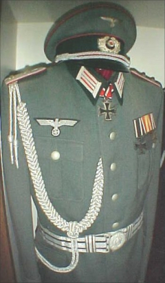 12-11-2004-German-Capt-Uniform $1,210