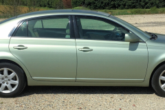 6-16-17 2006 Toyota Avalon XL 4 door sedan